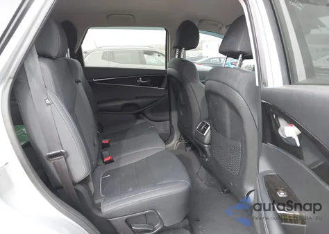 2019 Kia Sorento 2.4L Lx z USA, uszkodzony, nr VIN 5XYPG4A30KG573939